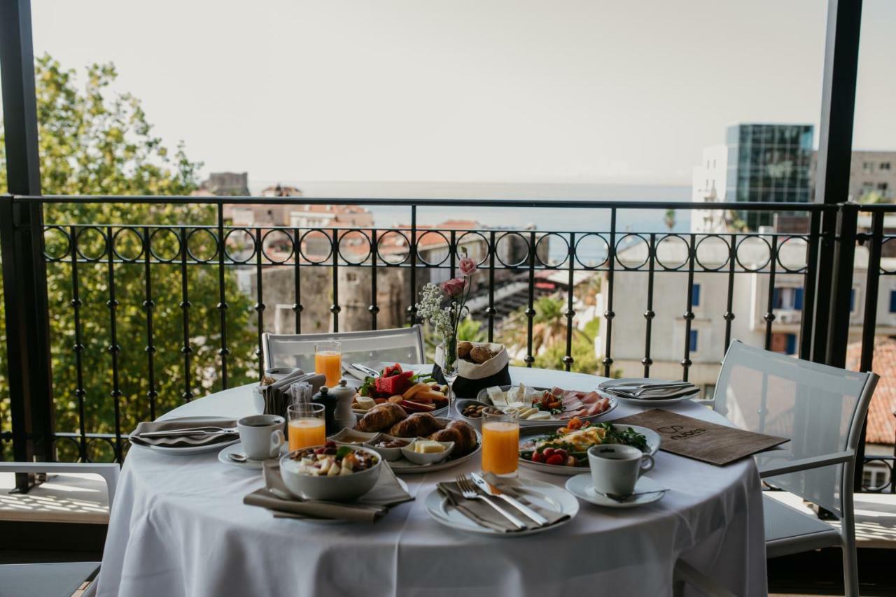 Hotel Majestic Budva Exterior photo